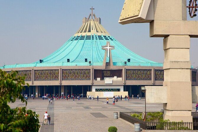 100% PRIVATE Tour in the Basilica of Guadalupe with Transportation - Santa Maria de Guadalupe complex: Juan Diego’s home, parish space, and convent church