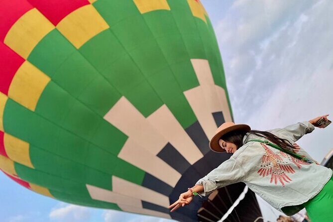 Balloon flight in Teotihuacan from Mexico City - Breakfast at La Cueva Teotihuacán: why this stop is worth it