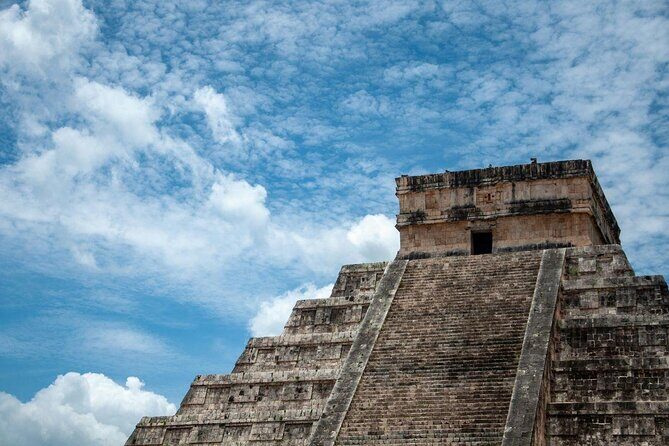 Balloon flight with breakfast in Cave and Pyramids tour from CDMX - Key points before you go
