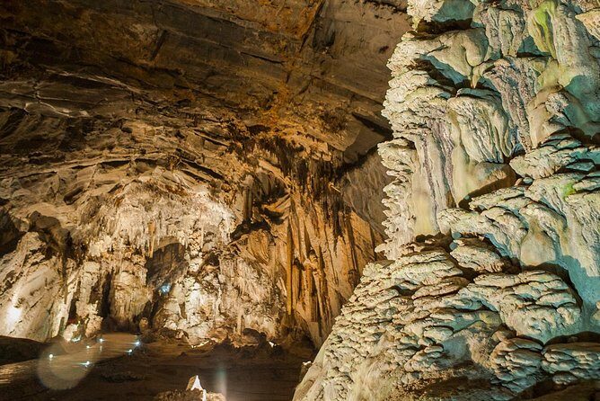 Cacahuamilpa Caves and Taxco: Private & Small Groups From Mexico City - Cacahuamilpa Caves: big formations, real walking, and humid air