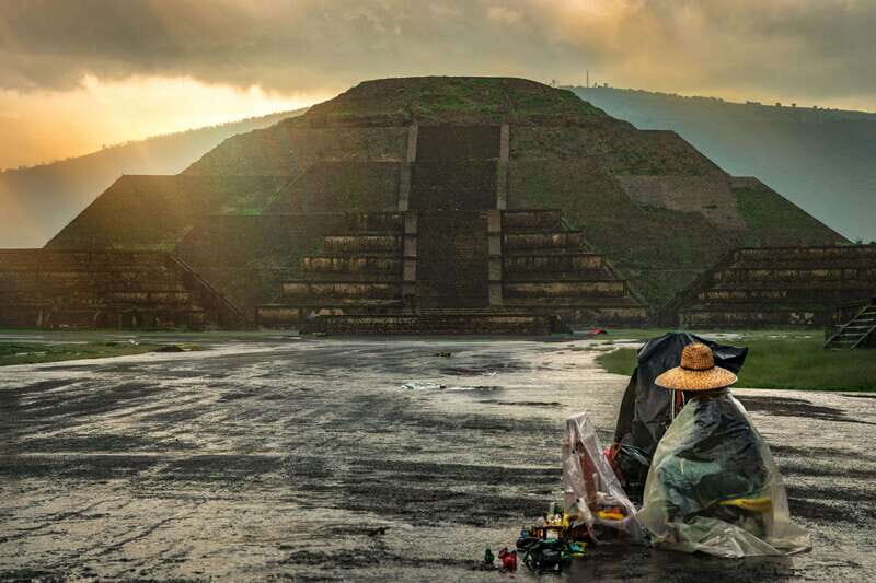 CDMX: Tour of the ruins of Teotihuacan, Tlatelolco, and Guadalupe - Tlatelolco: temples, human stories, and a focused 45 minutes