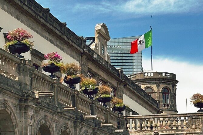 Chapultepec Castle & Anthropology Museum Prívate Tour - Starting at La Puerta de los Leones on Reforma