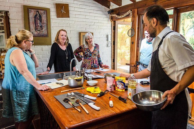 Cook & Dine | Make Authentic Mexican Mole and Salsas in San Miguel de Allende - Stop in Zona Centro: where the class begins