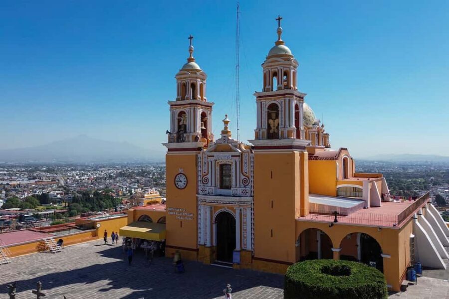 From Mexico City: Day trip to Puebla, Cholula, and Tonantzintla - Santa María de Tonantzintla: Indigenous Baroque You Cannot Fake