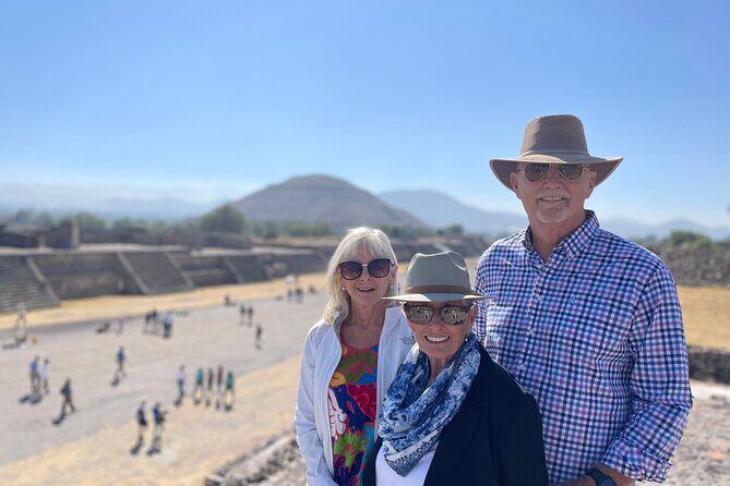 Half-Day Tour to Teotihuacan Pyramids from Mexico City - Meeting at the Angel of Independence and Getting to Teotihuacan