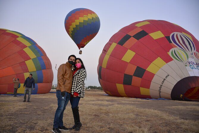Hot Air Balloon Flight Over Teotihuacan - The 6:30 to 7:30 sunrise flight over Teotihuacan