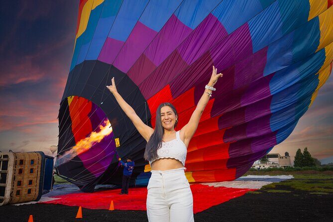 Hot Air Balloon Flight with Breakfast Cave and Pyramids Tour - The CDMX pickup: early starts, but the timing is the whole point