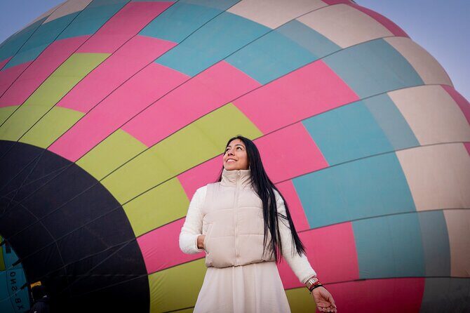 Hot air balloon ride with breakfast in Cueva from CDMX - The Pre-Flight Stretch: Coffee Break and Balloon Prep