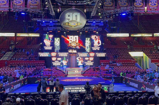 Live Wrestling from the Best Area of the Arena Mexico - What’s not included: plan your budget like a pro
