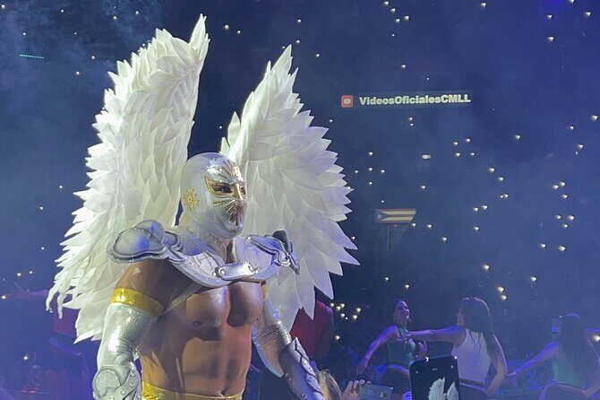 Live Wrestling from the Best Area of the Arena Mexico - Stop 1: Arena México and what you’ll actually experience