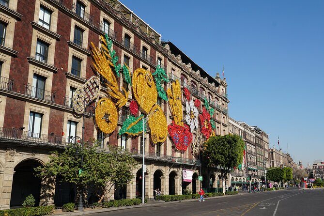 Mexico City: 19 City Highlights Bicycle Tour - El Ángel, Hemiciclo a Juárez, and the Monument Rhythm of CDMX