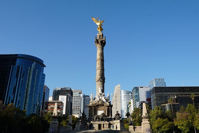 Mexico City: 19 City Highlights Bicycle Tour - Palacio de Bellas Artes and Zócalo: The Center in One Ride