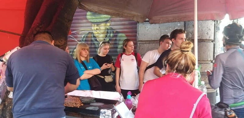 Mexico City: Art Naco, murals & street art bike tour - Downtown Route: Zócalo Areas, Regina Alley, and Workshop Hits