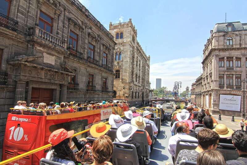 Mexico City: Hop-on Hop-off City Tour by Turibus 1-Day Pass - The four circuits: what each neighborhood is good for