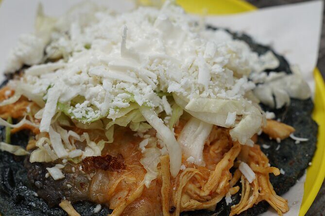 Mexico City : Street Food to Home Cooking Food Tour - Stop 4: Parque México as the breather