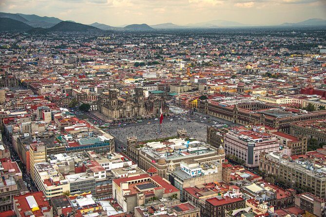 Mexico City Tour Bilingual Tour - The walk, the van, and your comfort level