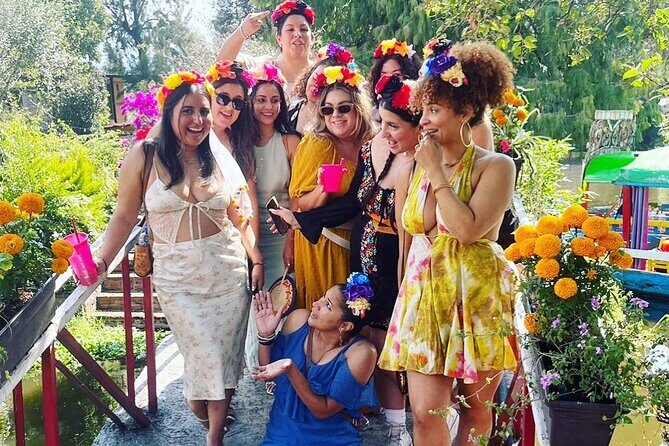 Pako ToursMX Trajinera Fiesta Float- Xochimilco Mexico City - Meeting at Caltongo and the boat vibe you should expect