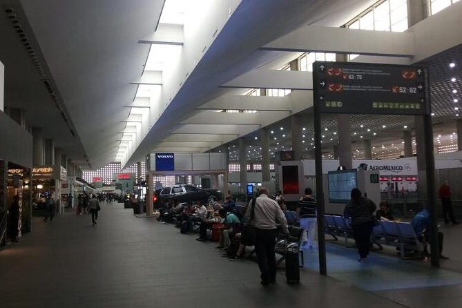 Private Departure Transfer: Hotel to Mexico City Airport - Hotel pickup timing: the part that can make or break it