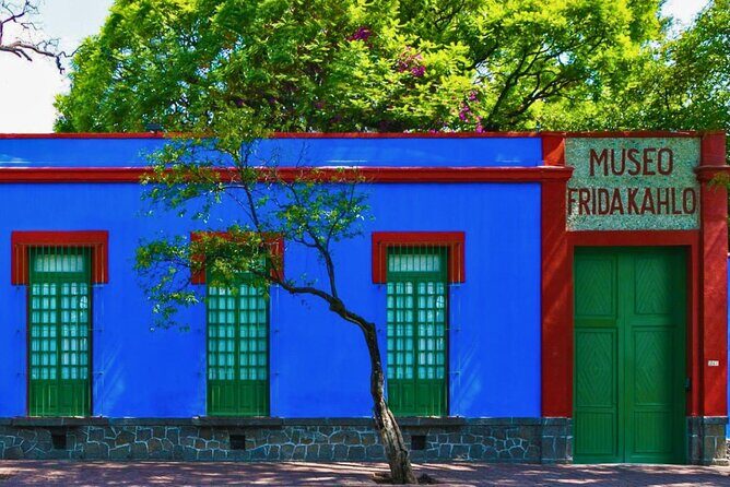 Ticket to the Frida Kahlo Museum - Entering the house: timing, crowds, and how long you’ll feel there